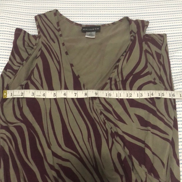 Athleta Cosmic Zebra  Dress Women’s  Size M - Picture 9 of 9